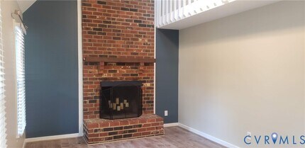 7166 Full Rack Dr in Midlothian, VA - Foto de edificio - Building Photo