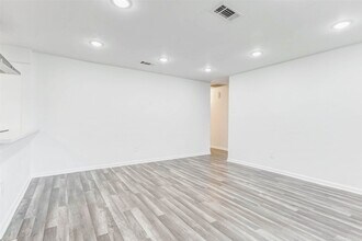 3715 Heatherbloom Dr in Houston, TX - Building Photo - Building Photo