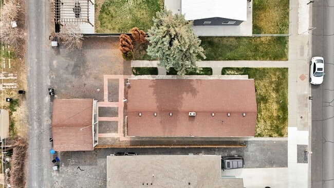 1131-1133 W Ivy Ave in Moses Lake, WA - Building Photo - Building Photo