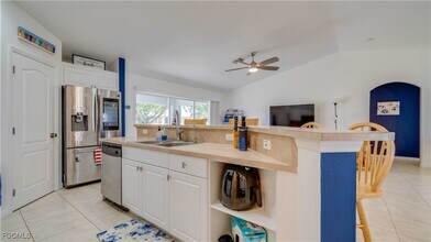 3322 NW 5th Terrace in Cape Coral, FL - Building Photo - Building Photo