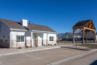 Klein Huis at Turner Mill in Heber City, UT - Foto de edificio - Building Photo