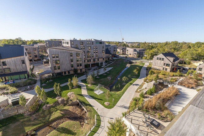 Town Branch in Bentonville, AR - Foto de edificio - Building Photo