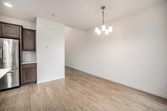 9790 Clermont Ln in Thornton, CO - Foto de edificio - Building Photo