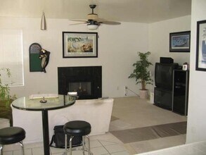 10167 E Conieson Rd in Scottsdale, AZ - Building Photo - Building Photo