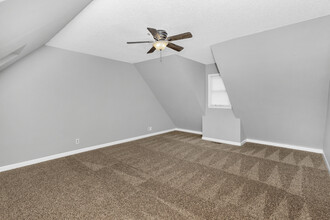 128 Springfield Ln in Madison, AL - Foto de edificio - Building Photo