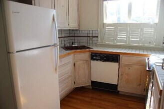 81 Church St in Sonora, CA - Building Photo - Building Photo