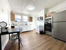 10 Ashland St, Unit 1 in Somerville, MA - Building Photo