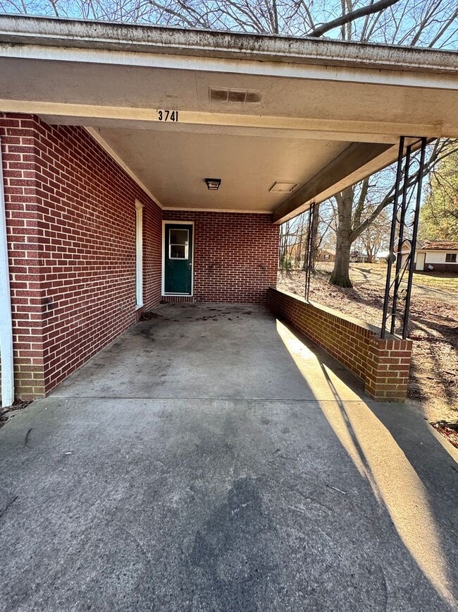 3741 Robert Riding Rd in Shelby, NC - Building Photo - Building Photo