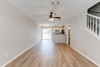 5906 Greengate Dr in Killeen, TX - Building Photo - Building Photo