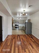 424 Leslie St in Newark, NJ - Building Photo