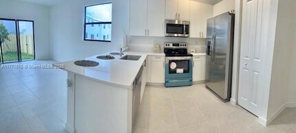 28533 SW 134th Ave in Homestead, FL - Building Photo - Building Photo