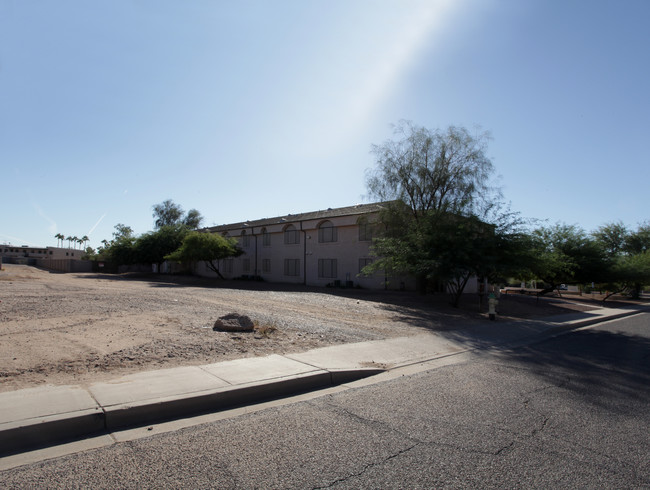 Somerset Manor in Casa Grande, AZ - Building Photo - Building Photo