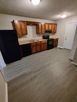 211 N Patton St in Florence, AL - Building Photo