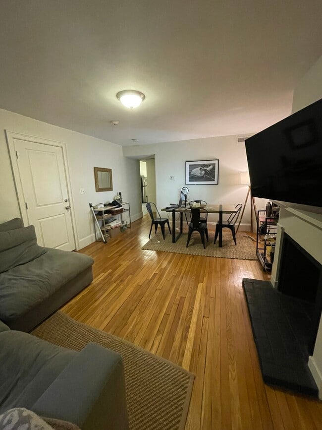 62 West Cedar St, Unit 1