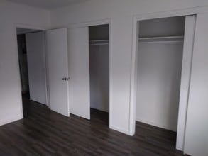 465 E 28th St-Unit -04 in Hialeah, FL - Building Photo - Building Photo