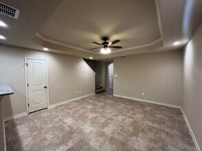 6315 Luglio Ln in San Antonio, TX - Foto de edificio - Building Photo