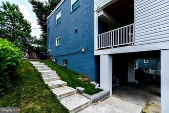 531 Hilltop Terrace SE in Washington, DC - Building Photo - Building Photo