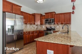 2203 Lake Vista Drive in Mount Holly, NC - Building Photo - Building Photo