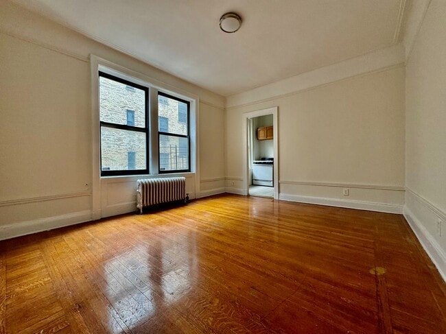 138 Haven Ave