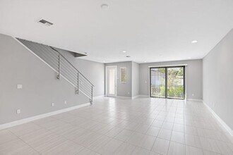 3748 Lambert Ave in West Palm Beach, FL - Building Photo - Building Photo