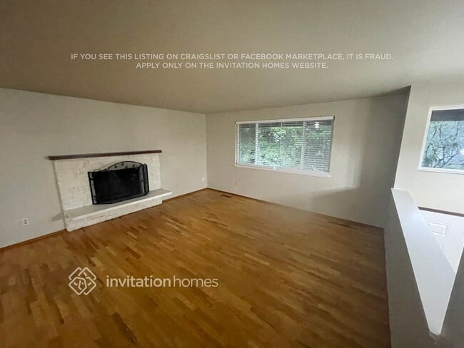 11002 Dean Ct SW in Tacoma, WA - Building Photo - Building Photo