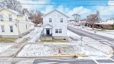 432 E Washington St in Sandusky, OH - Building Photo - Building Photo