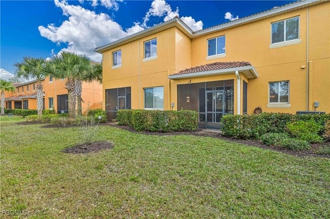 10120 Tin Maple Dr in Estero, FL - Building Photo - Building Photo