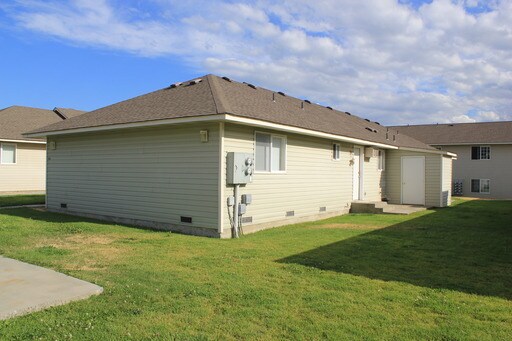 1017 E 19th Ave in Ellensburg, WA - Building Photo - Building Photo