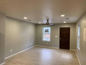 508 Coal Ave SE in Albuquerque, NM - Foto de edificio - Building Photo