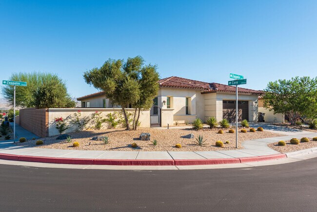 74292 Zeppelin Dr in Palm Desert, CA - Building Photo - Building Photo