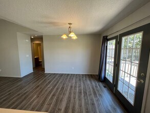 4315 W 27th St in Joplin, MO - Building Photo - Building Photo