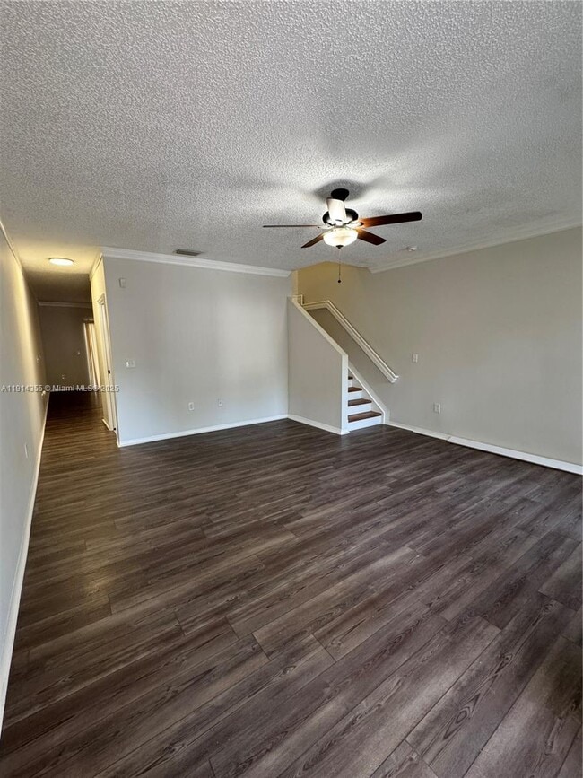 2224 SE 25th Ave in Homestead, FL - Building Photo - Building Photo