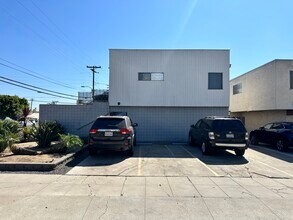 3151 N Park Way in San Diego, CA - Building Photo - Building Photo