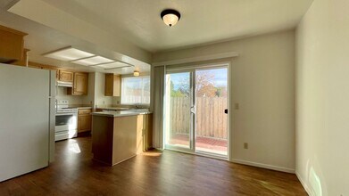 367 Pismo St in San Luis Obispo, CA - Building Photo - Building Photo
