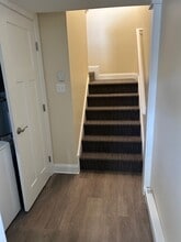 7815 Main St, Unit Rear Cottage Unit in Fogelsville, PA - Foto de edificio - Building Photo