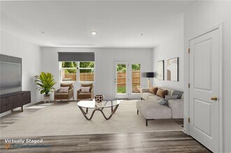 509 Magnolia Cir in Palmetto, GA - Building Photo - Building Photo