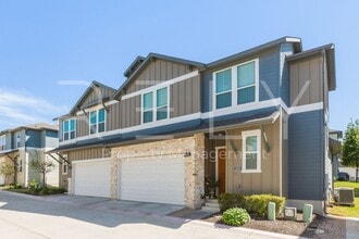 1015 Vista View Dr in Georgetown, TX - Foto de edificio - Building Photo