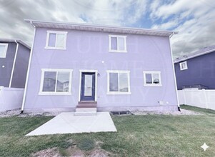 441 E 260 N in Vineyard, UT - Building Photo - Building Photo