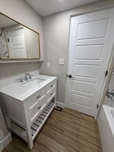 8712 S Grand Ave in St. Louis, MO - Foto de edificio - Building Photo