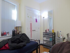 862 Huntington Ave, Unit 1 in Boston, MA - Building Photo