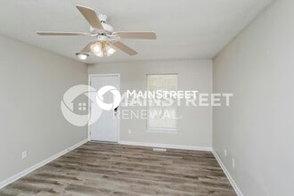 4021 Pacelli Pl in Worthington Hills, KY - Building Photo - Building Photo