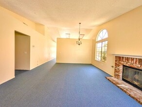 2795 Rosarita St in San Bernardino, CA - Building Photo - Building Photo