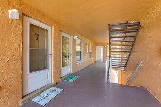 12760 Indian Rocks Rd in Largo, FL - Foto de edificio - Building Photo