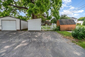 303 Ridge Ave in Mcsherrystown, PA - Building Photo - Building Photo