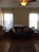 313 Elm St, Unit 2A in Cambridge, MA - Building Photo - Building Photo