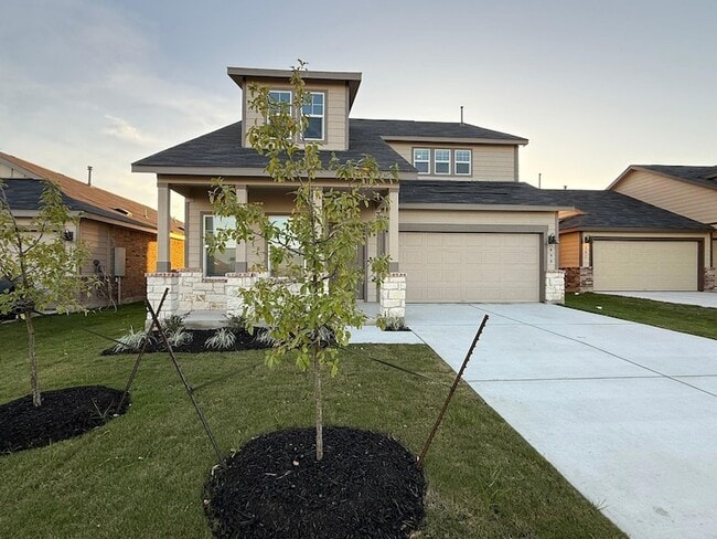 499 Avre Lp, Unit B-101-A in Kyle, TX - Foto de edificio - Building Photo