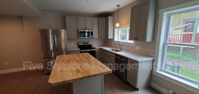 96 S Union St in Burlington, VT - Building Photo - Building Photo
