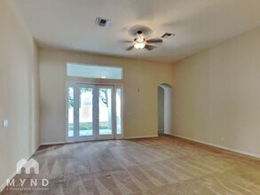 927 Meadow Glade Dr in Winter Garden, FL - Building Photo - Building Photo