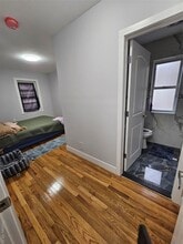 78-32 87th Ave in Queens, NY - Building Photo - Building Photo