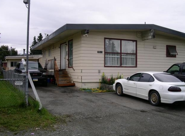 4Plex in Anchorage, AK - Building Photo - Building Photo